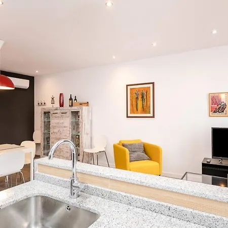Lägenhet 3 Bdr&terrace Close To Subway L'Hospitalet de Llobregat